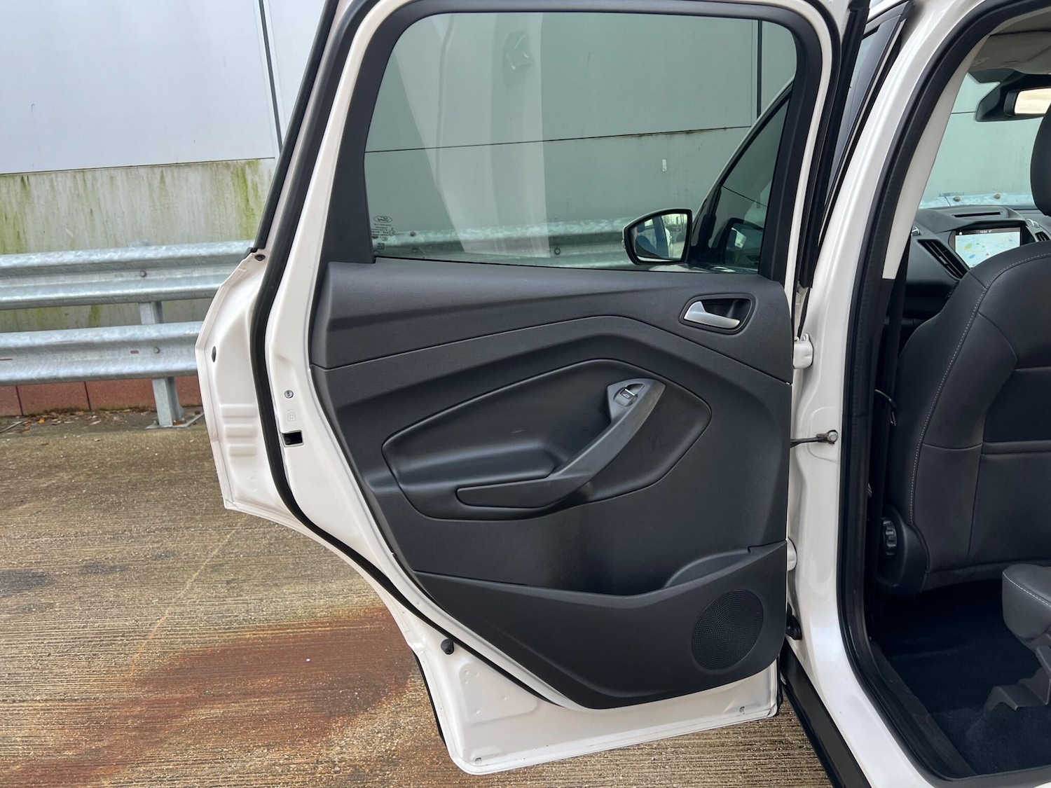 Used Ford Kuga for sale - 77395691: Photo 29