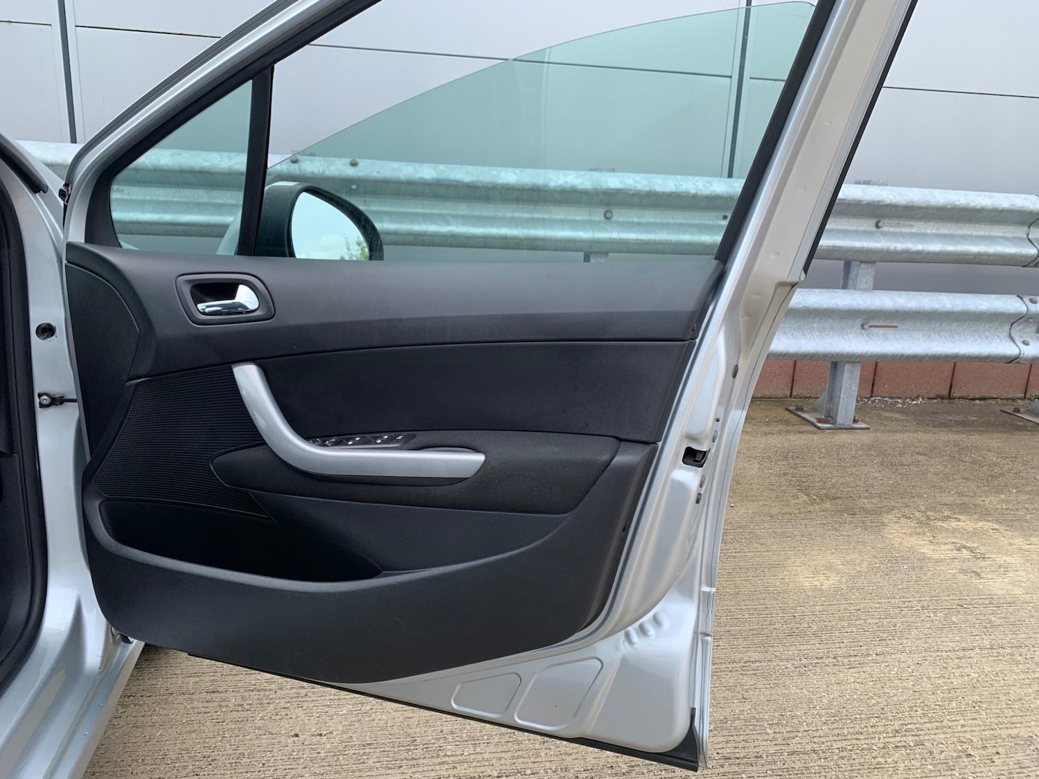 Used Peugeot 308 for sale - 77395711: Photo 48