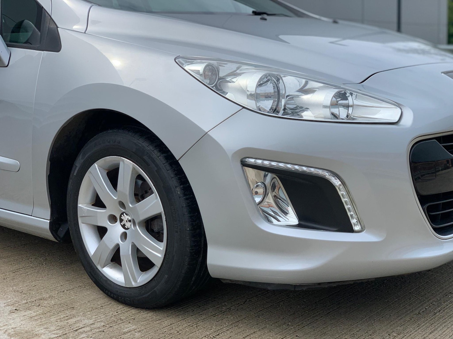 Used Peugeot 308 for sale - 77395711: Photo 5