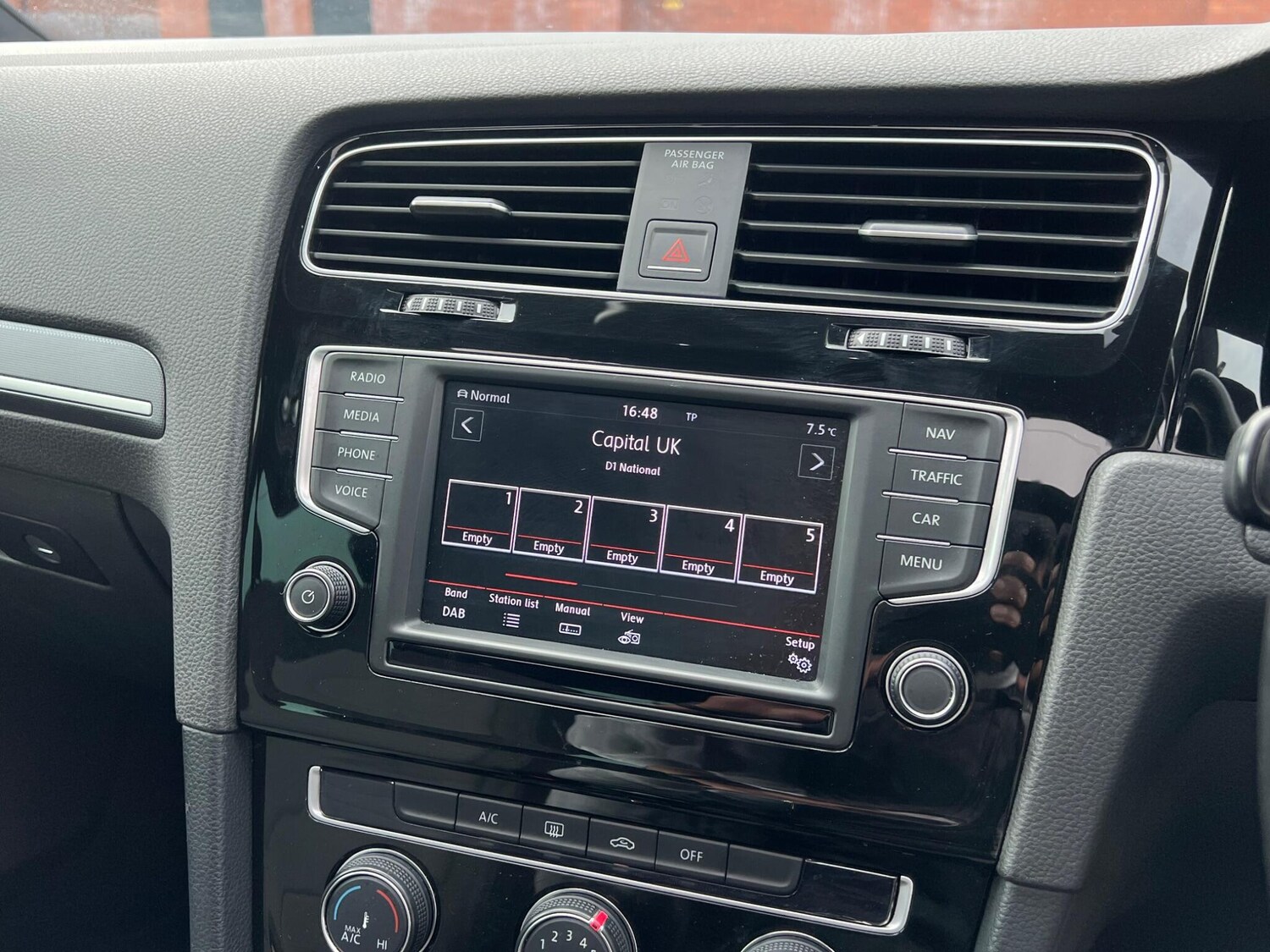 Used Volkswagen Golf for sale - 78214325: Photo 31