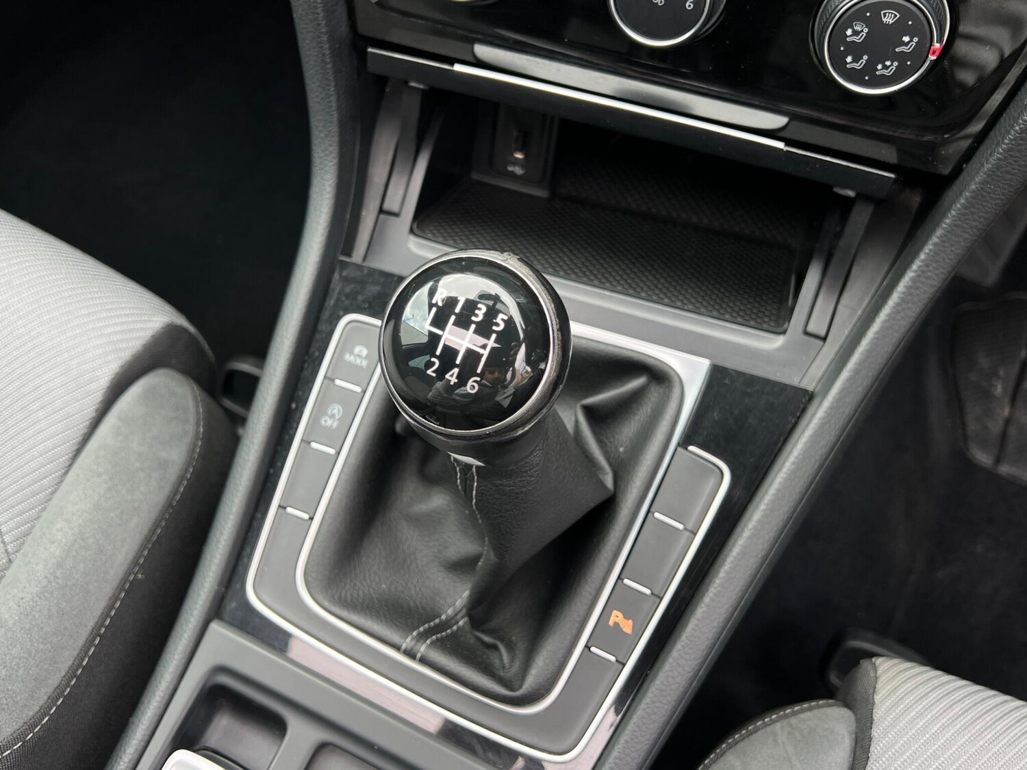 Used Volkswagen Golf for sale - 78214325: Photo 34