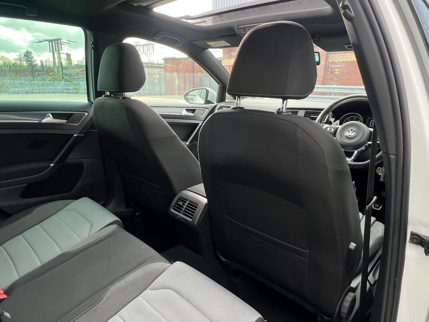 Used Volkswagen Golf for sale - 78214325: Photo 47