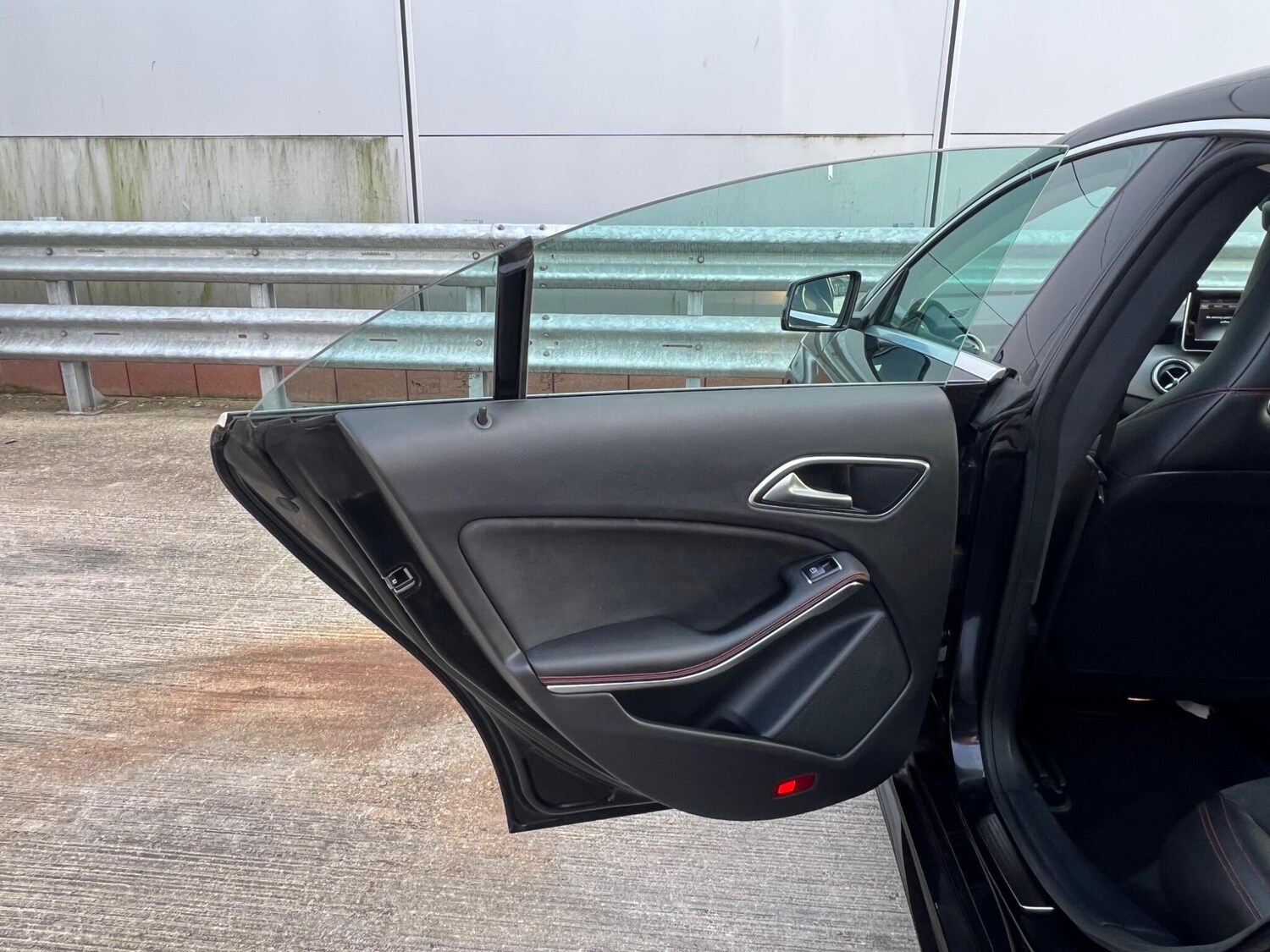 Used Mercedes-Benz CLA for sale - 77585625: Photo 31