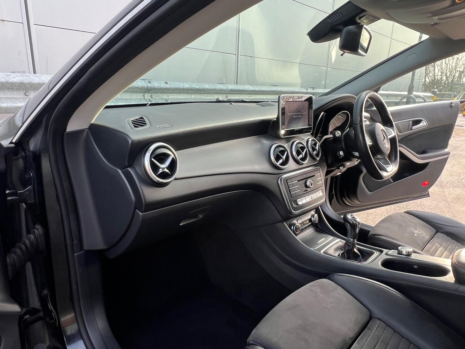 Used Mercedes-Benz CLA for sale - 77585625: Photo 33