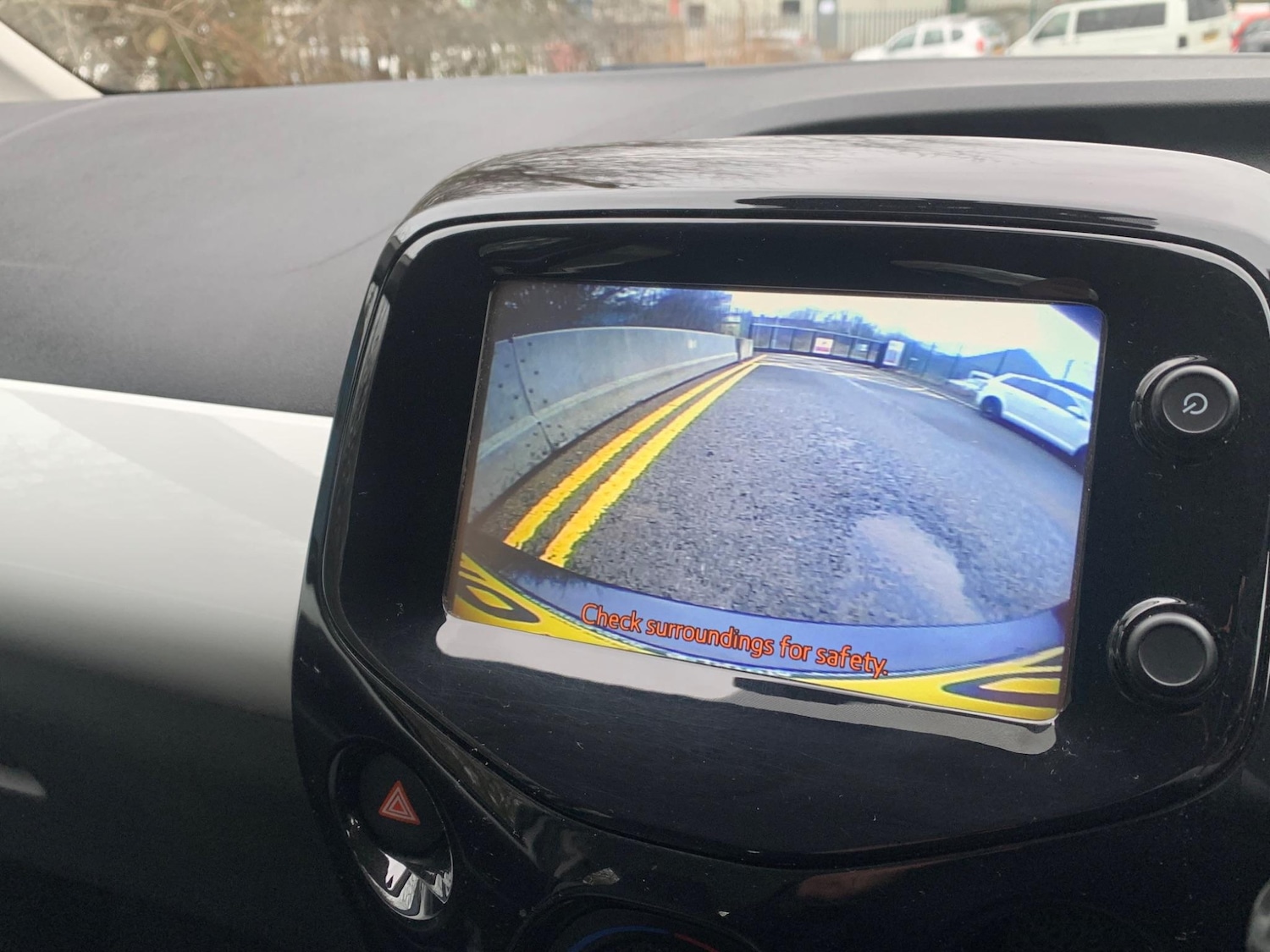 Used Toyota AYGO 2015 for sale - 77395752: Photo 12