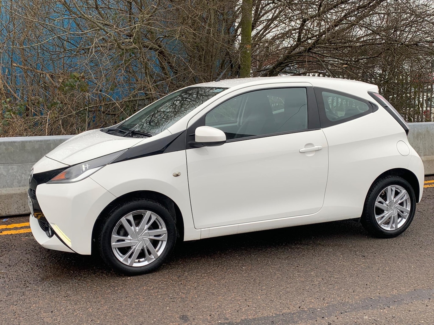 Used Toyota AYGO 2015 for sale - 77395752: Photo 3