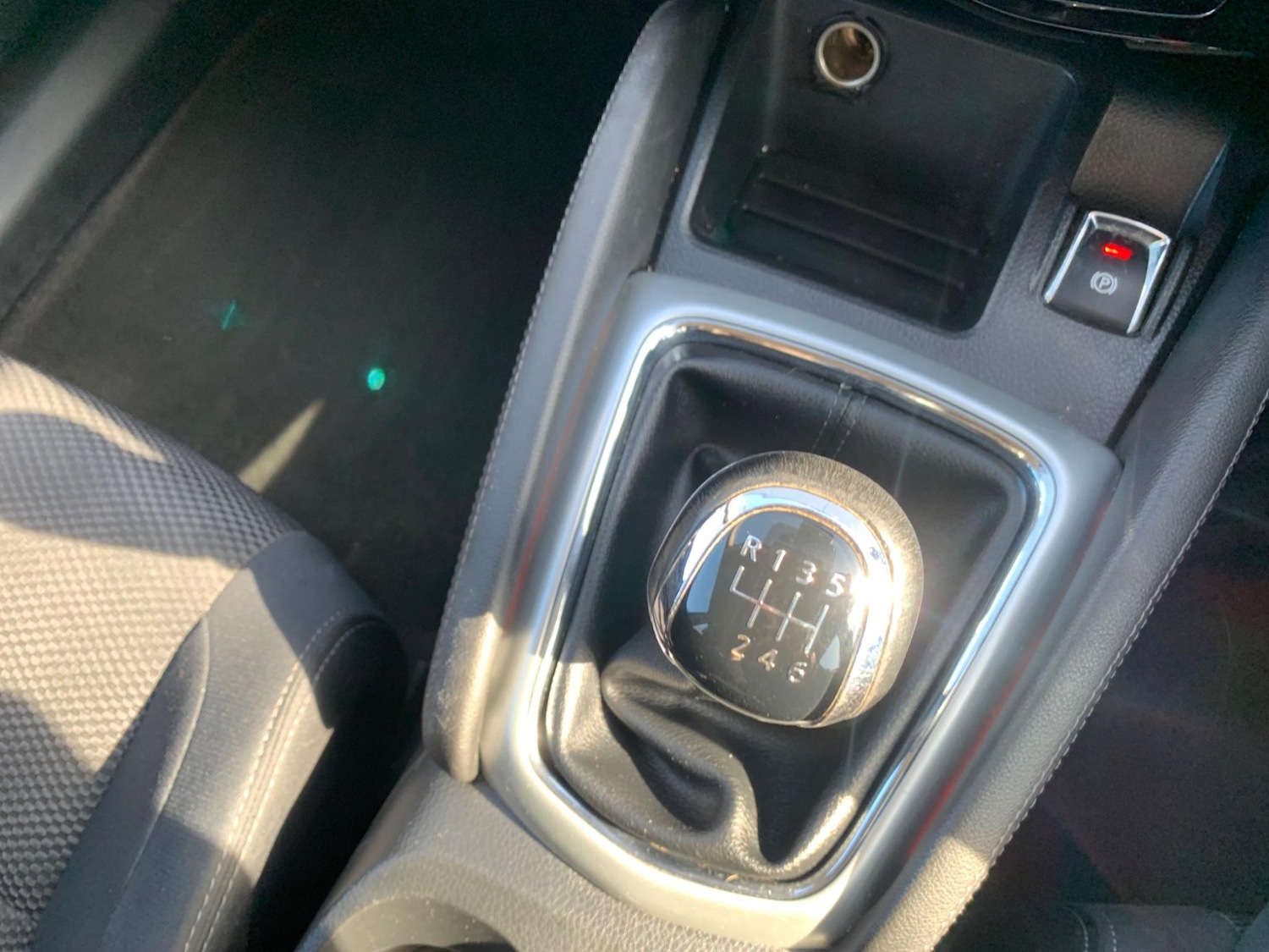 Used Nissan Qashqai 2015 for sale - 77396157: Photo 30