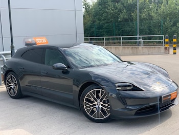 Used Porsche Taycan 2022 for sale - 78323712: Photo