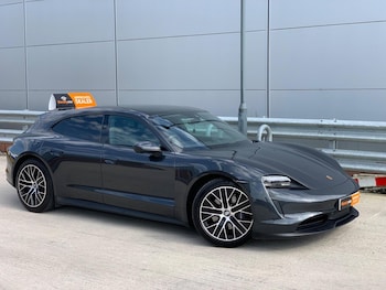 Used Porsche Taycan 2022 for sale - 78323712: Photo