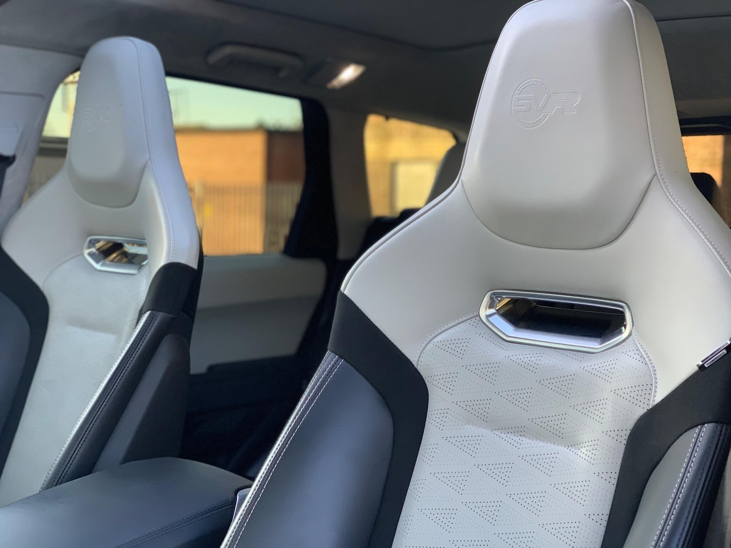 Used Land Rover Range Rover Sport 2020 for sale - 77793514: Photo 2