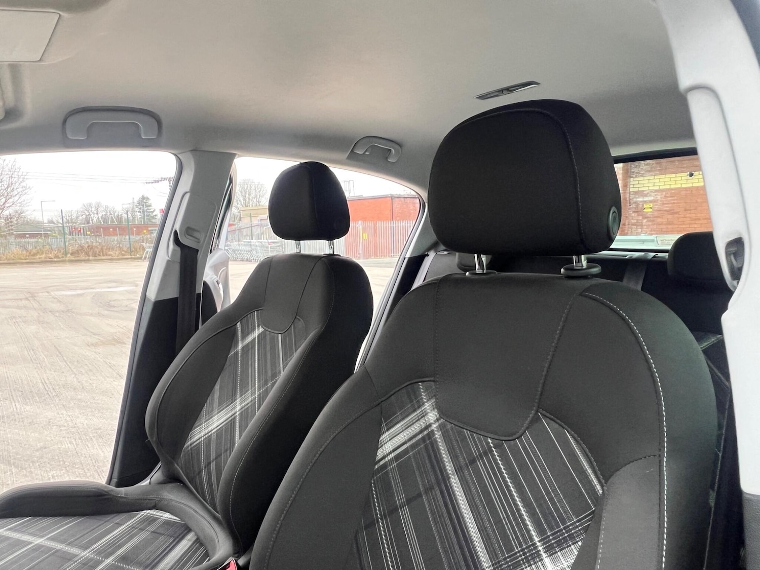 Used Vauxhall Corsa 2016 for sale - 77511027: Photo 25