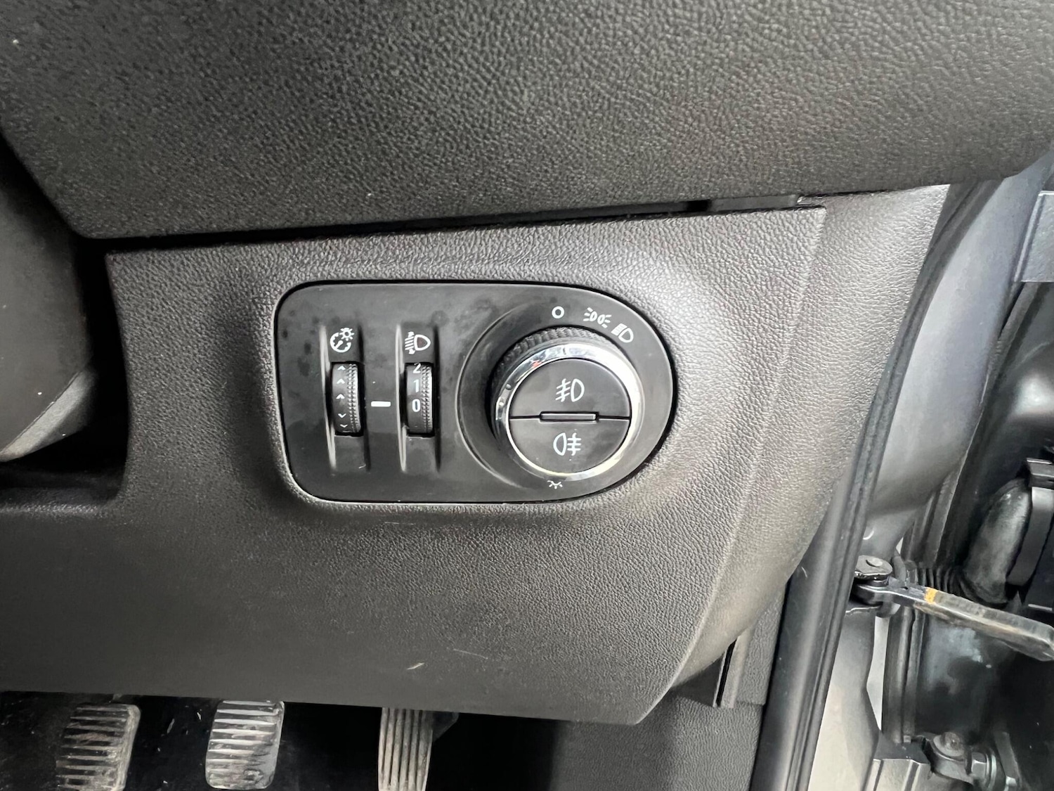 Used Vauxhall Corsa 2016 for sale - 77511027: Photo 31