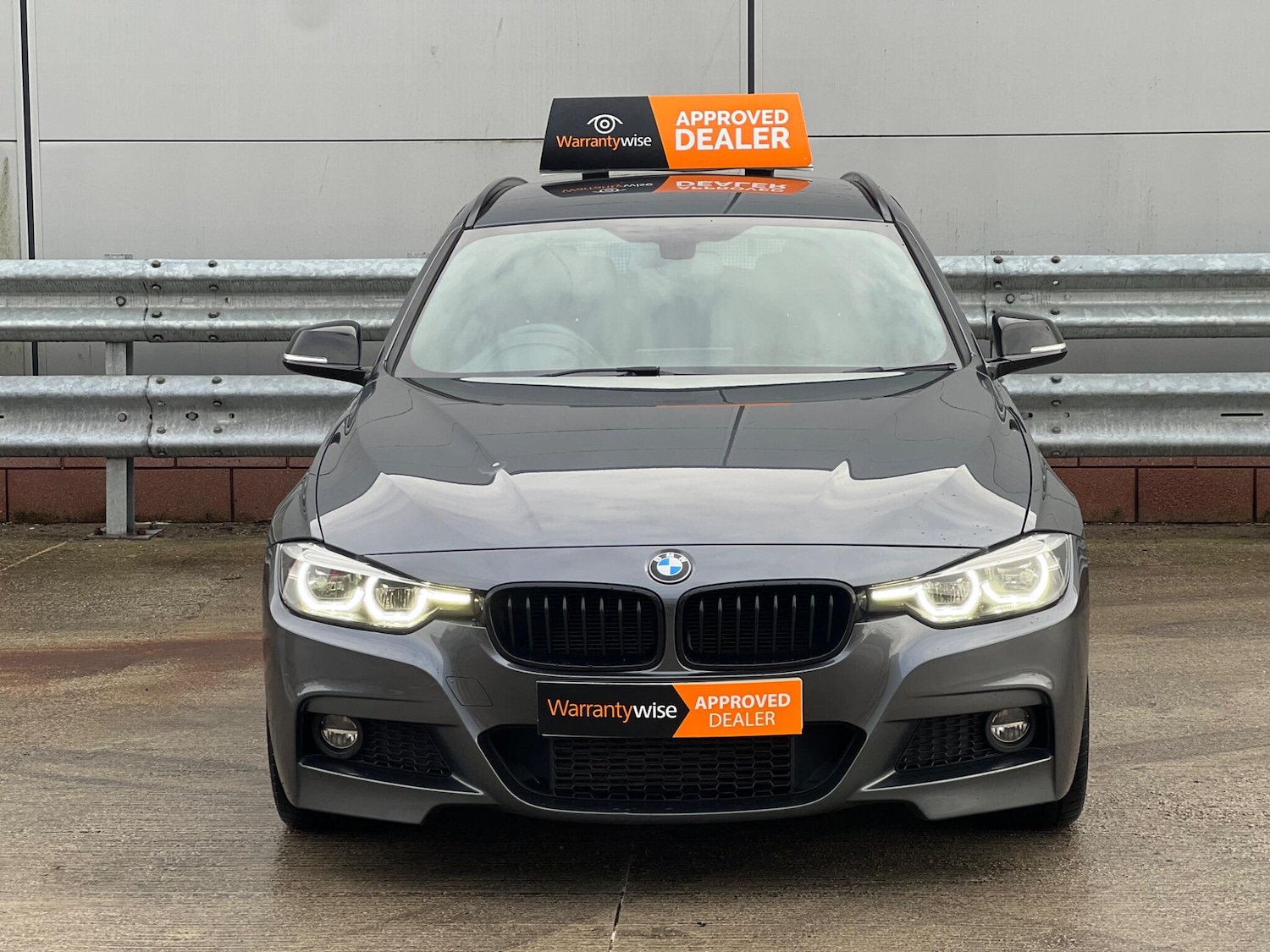 Used BMW 3 Series 2018 for sale - 77395878: Photo 2