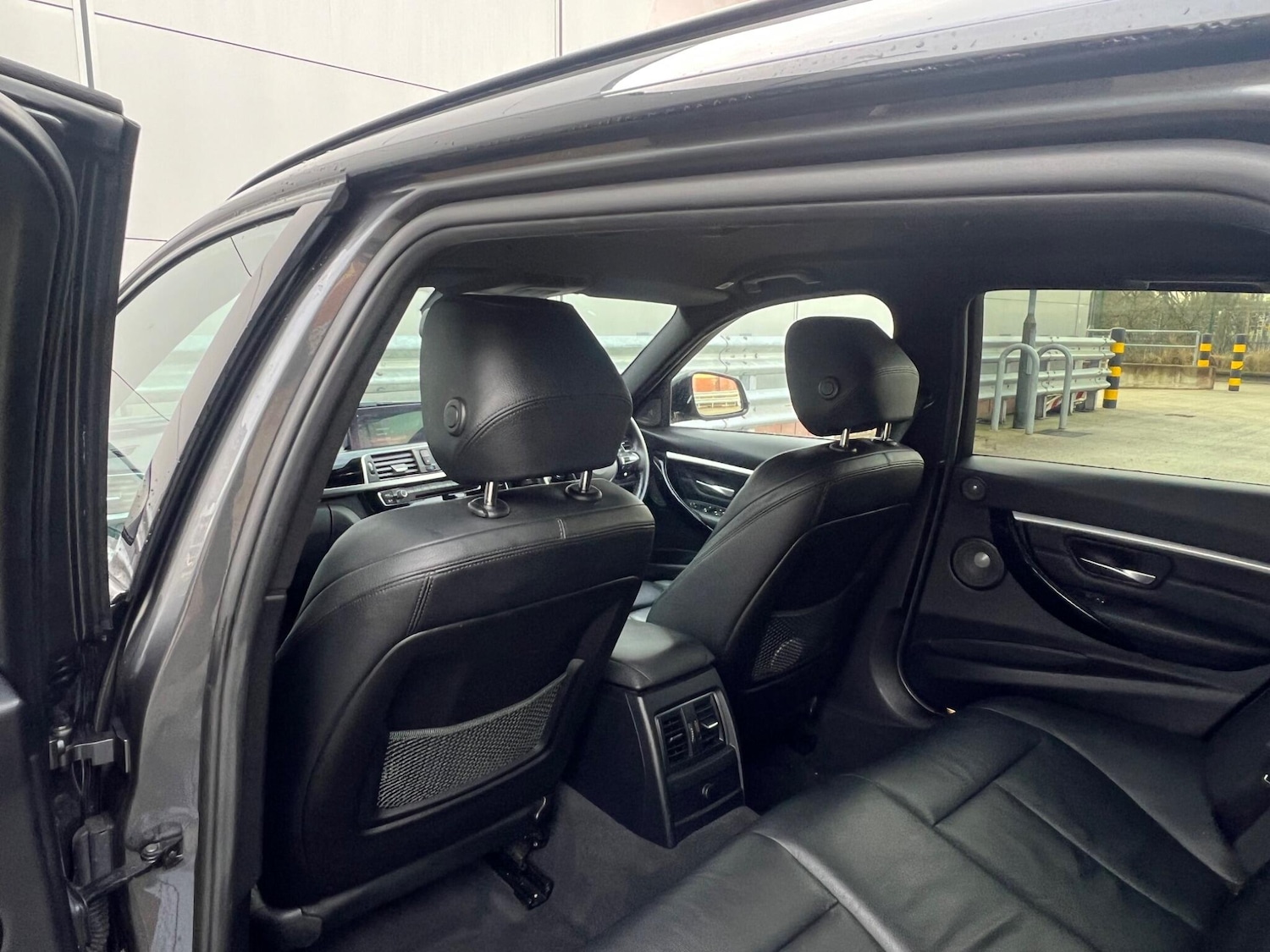 Used BMW 3 Series 2018 for sale - 77395878: Photo 38