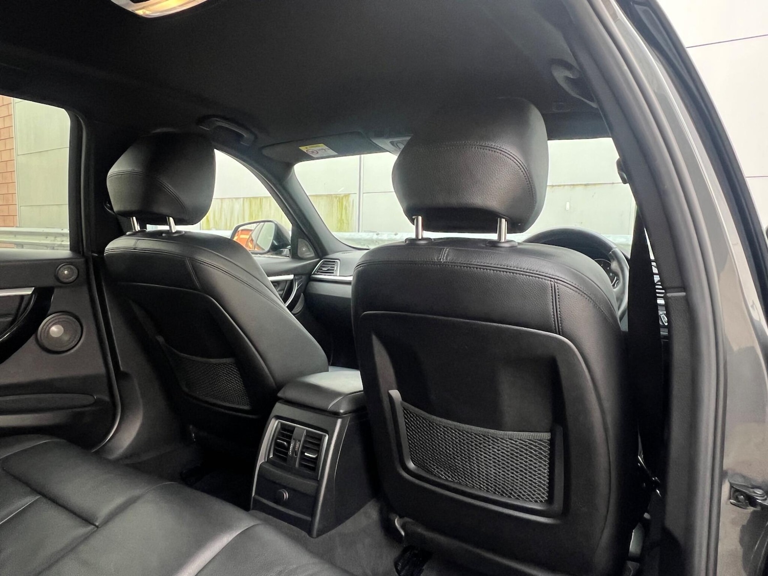 Used BMW 3 Series 2018 for sale - 77395878: Photo 44