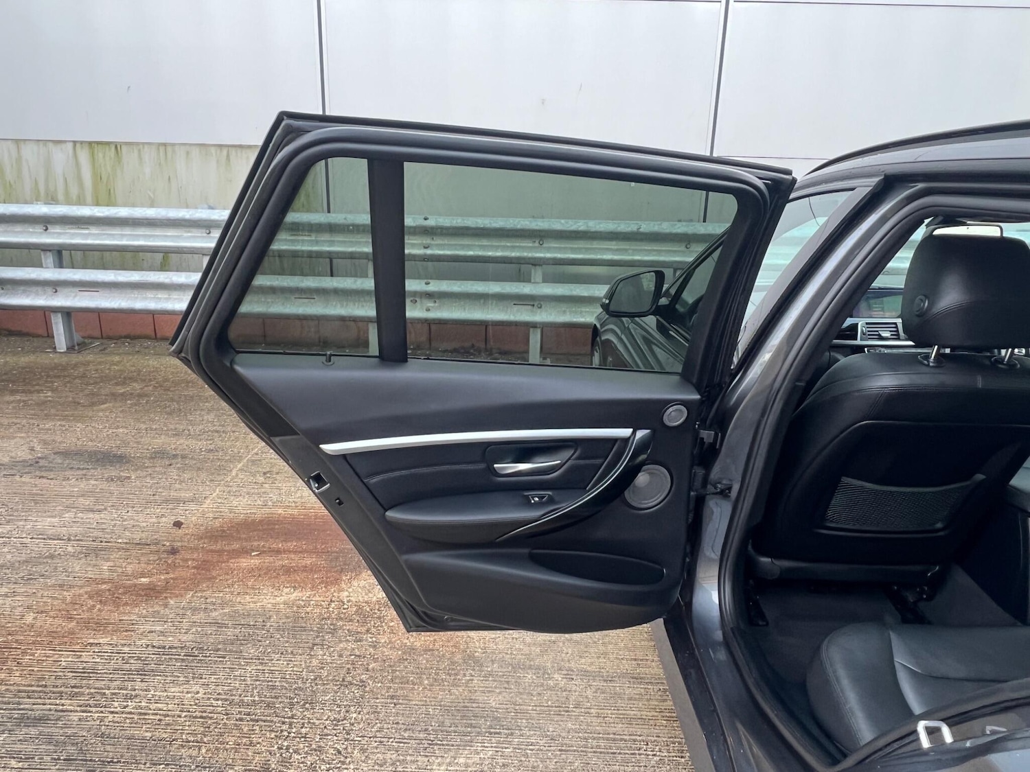 Used BMW 3 Series 2018 for sale - 77395878: Photo 58