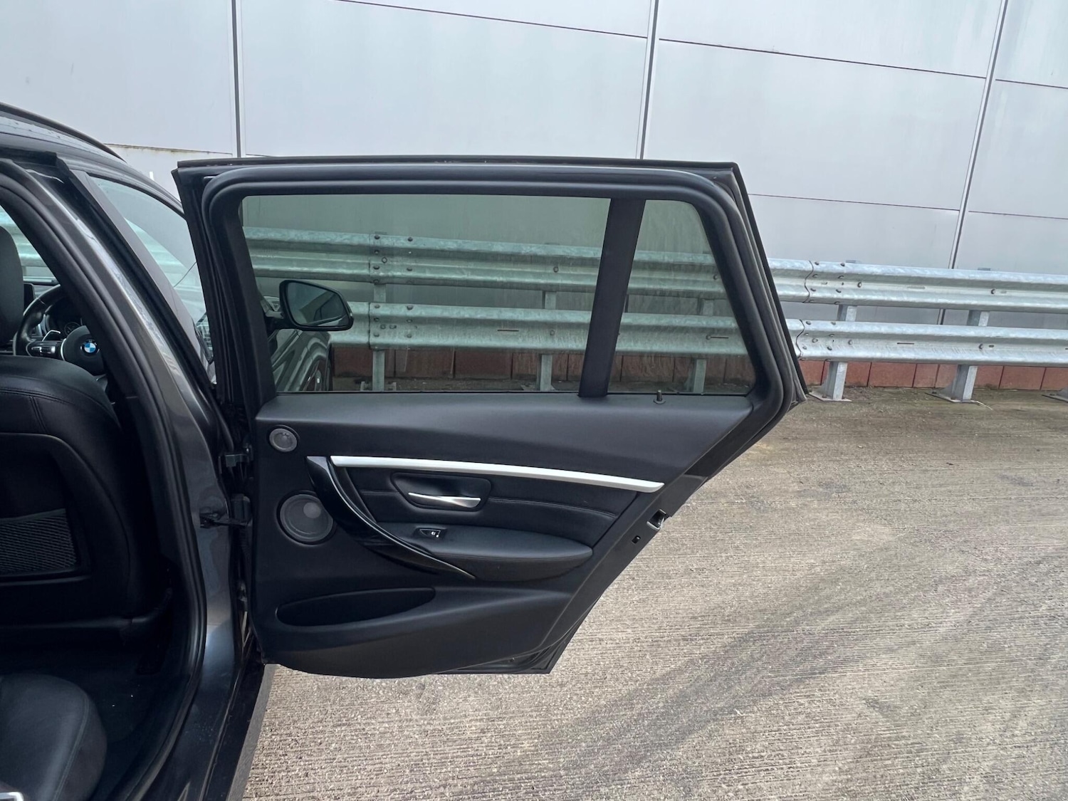 Used BMW 3 Series 2018 for sale - 77395878: Photo 59