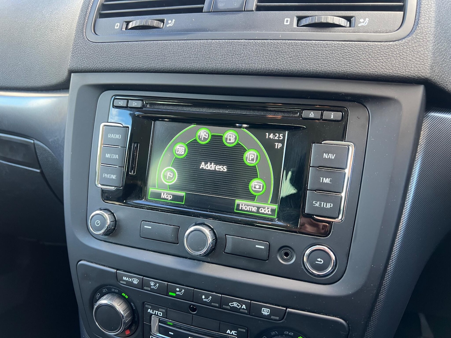 Used Skoda Yeti 2013 for sale - 77396421: Photo 49