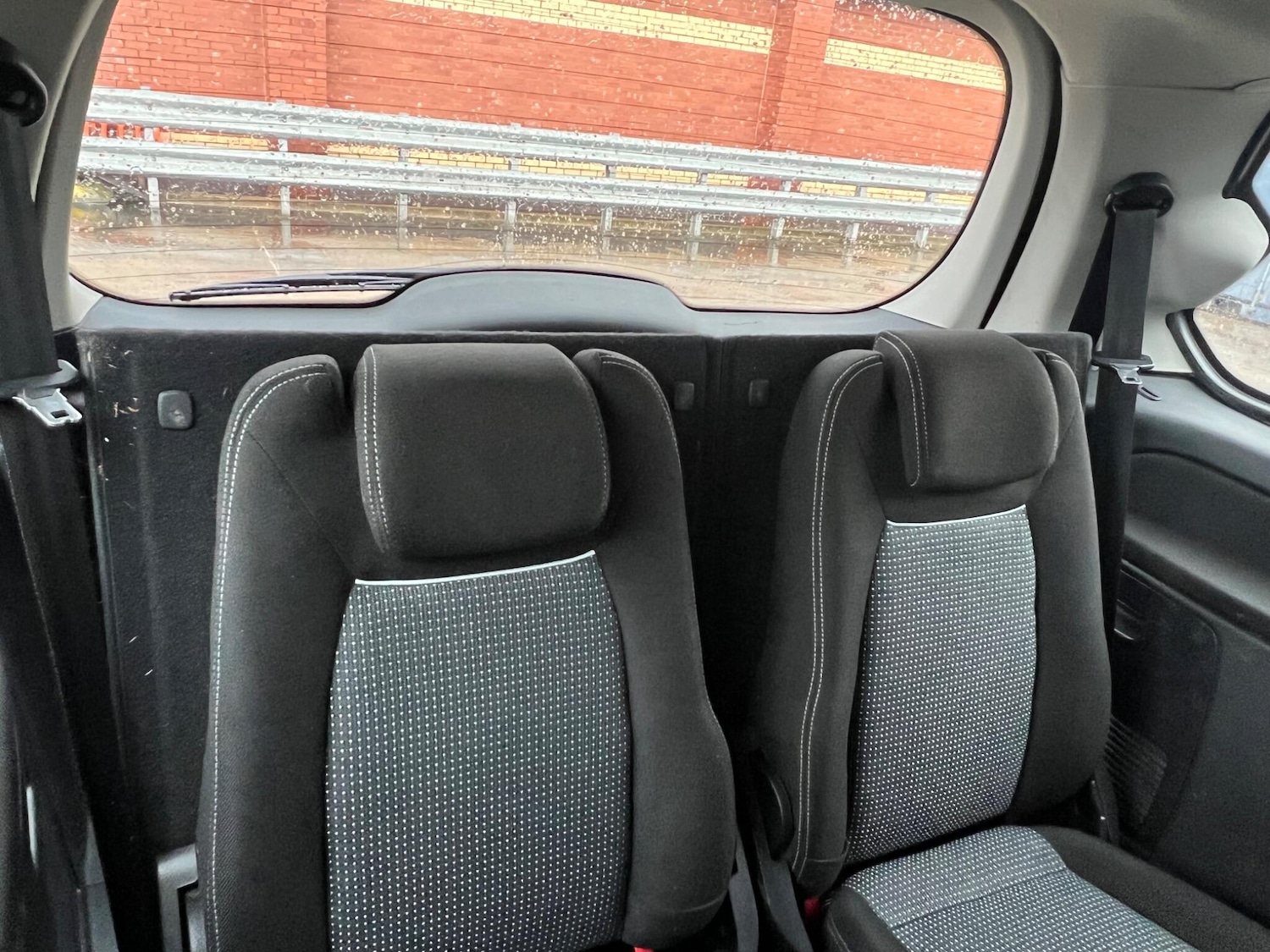 Used Ford Galaxy 2014 for sale - 77396687: Photo 29