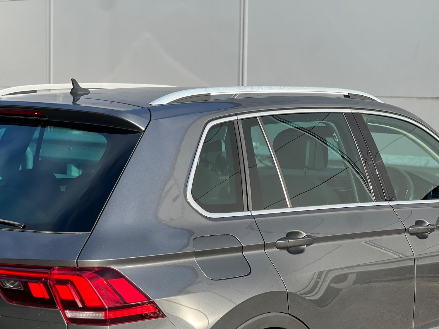 Used Volkswagen Tiguan 2018 for sale - 78062825: Photo 17