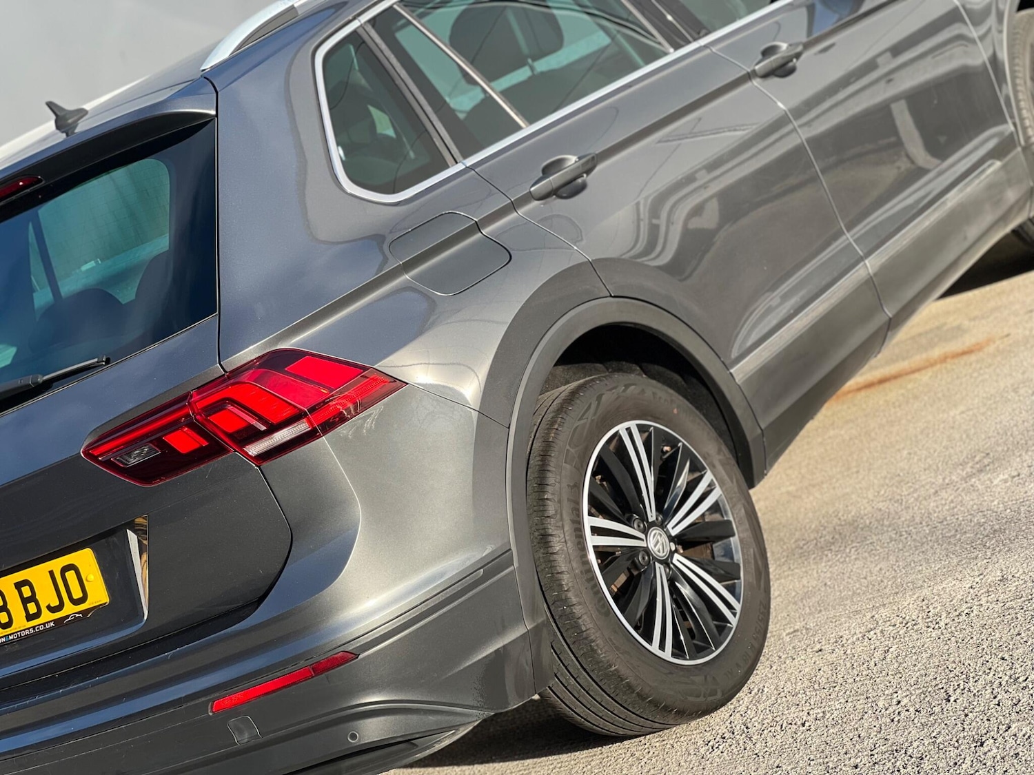 Used Volkswagen Tiguan 2018 for sale - 78062825: Photo 18