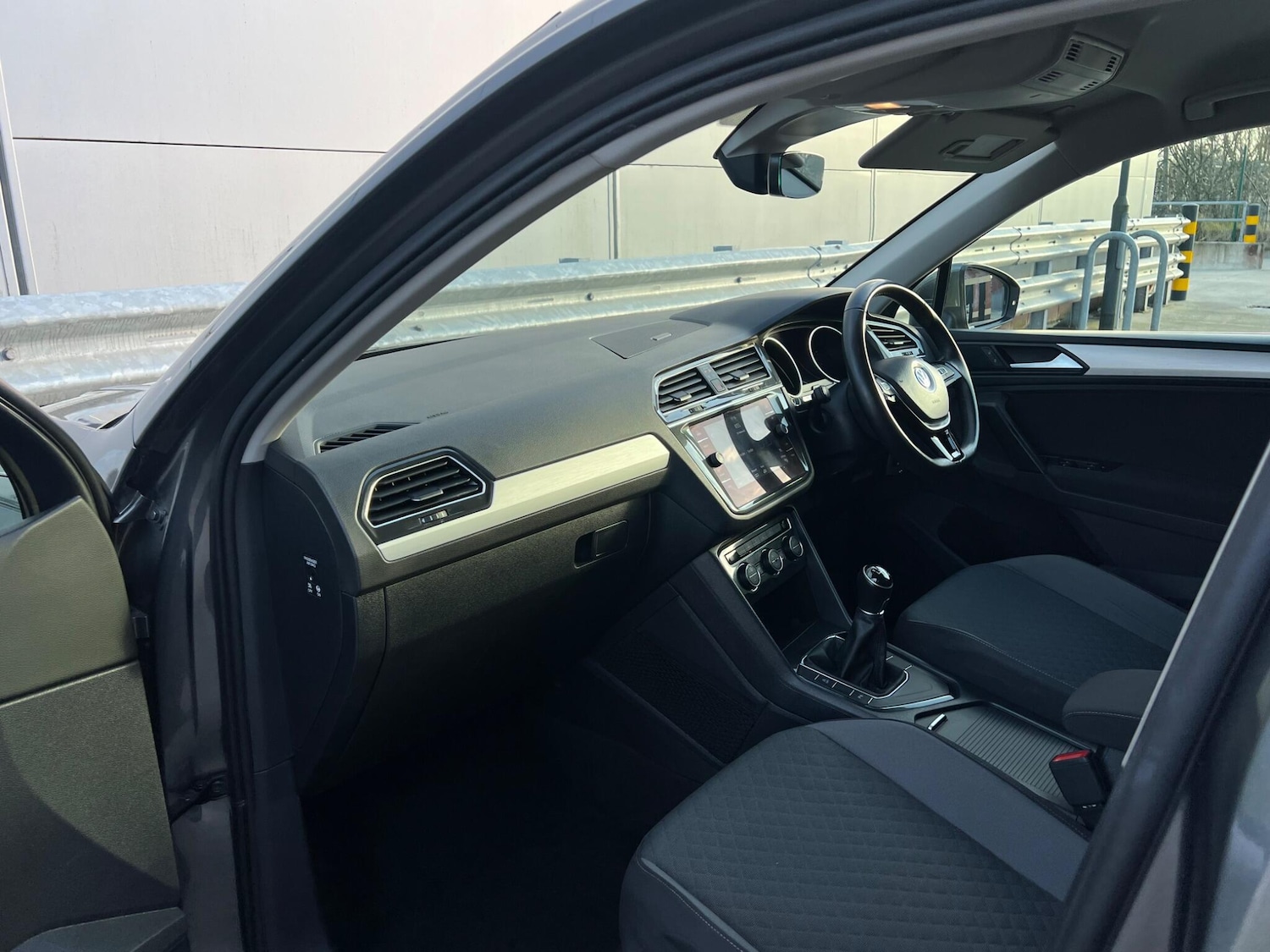 Used Volkswagen Tiguan 2018 for sale - 78062825: Photo 26