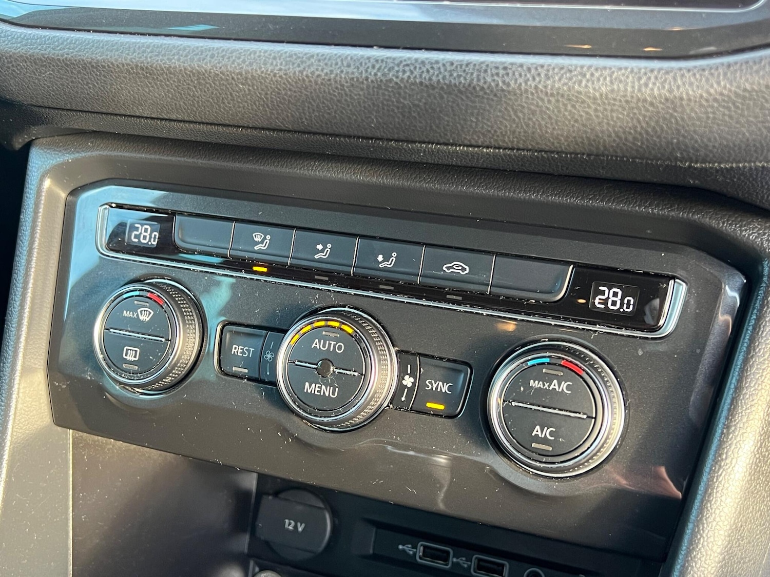 Used Volkswagen Tiguan 2018 for sale - 78062825: Photo 35