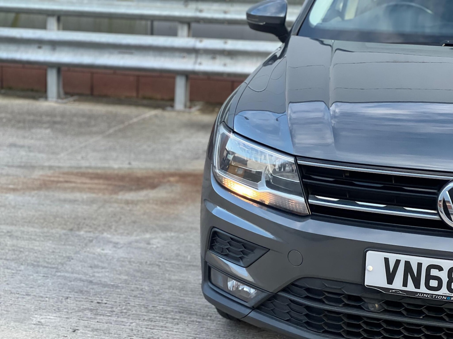 Used Volkswagen Tiguan 2018 for sale - 78062825: Photo 4