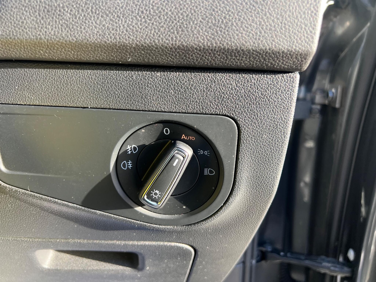 Used Volkswagen Tiguan 2018 for sale - 78062825: Photo 43