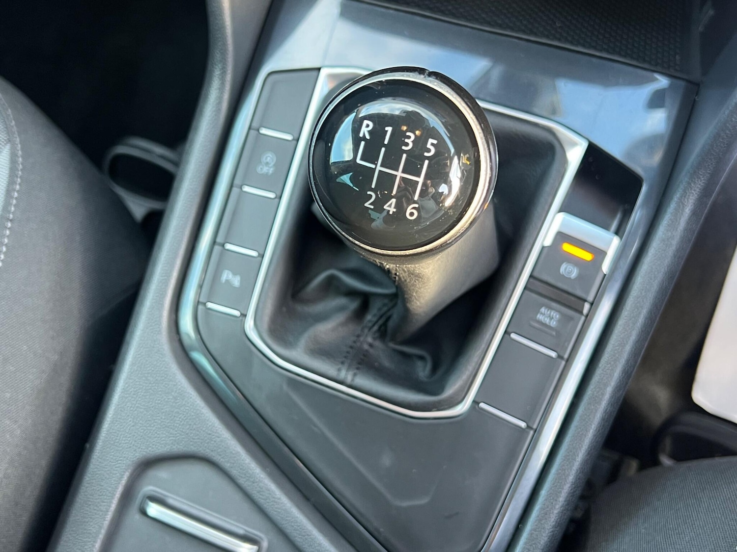 Used Volkswagen Tiguan 2018 for sale - 78062825: Photo 48