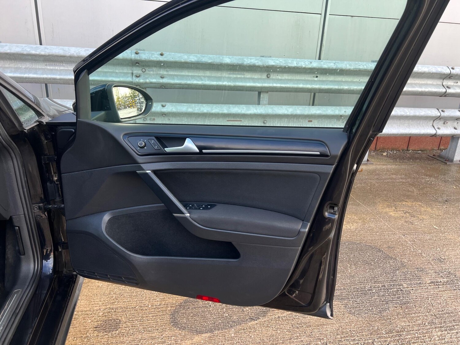 Used Volkswagen Golf 2014 for sale - 77395726: Photo 40