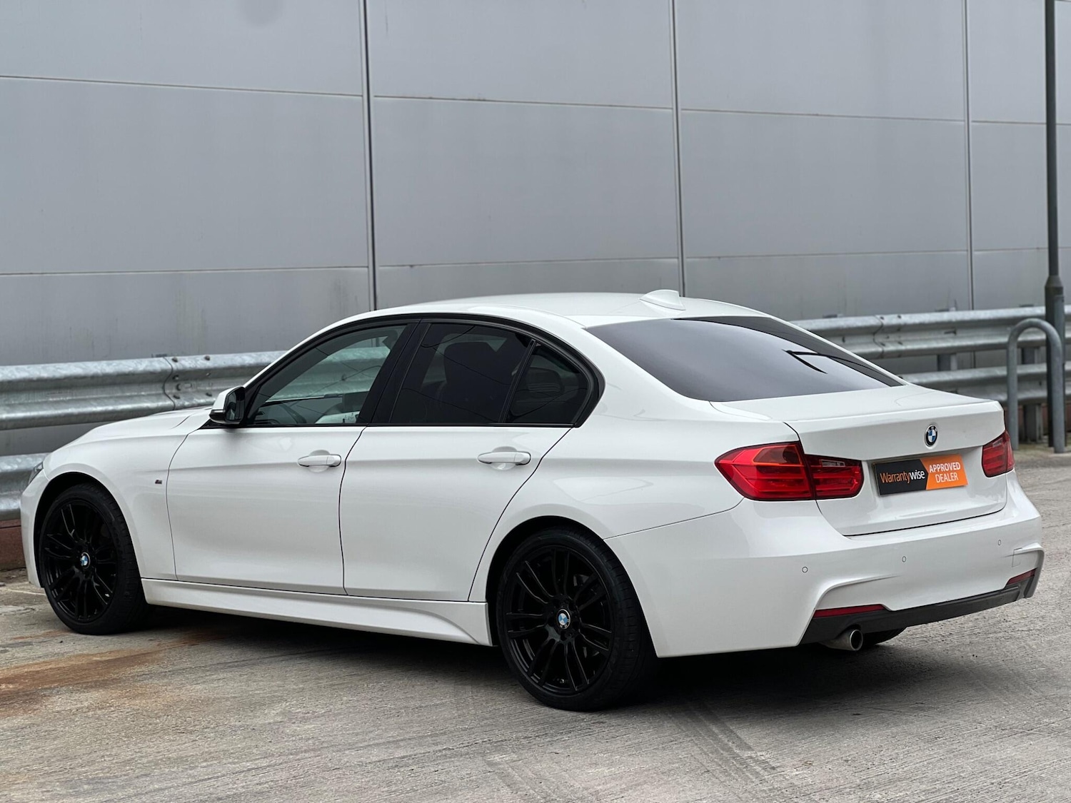 Used BMW 3 Series 2015 for sale - 77793698: Photo 14