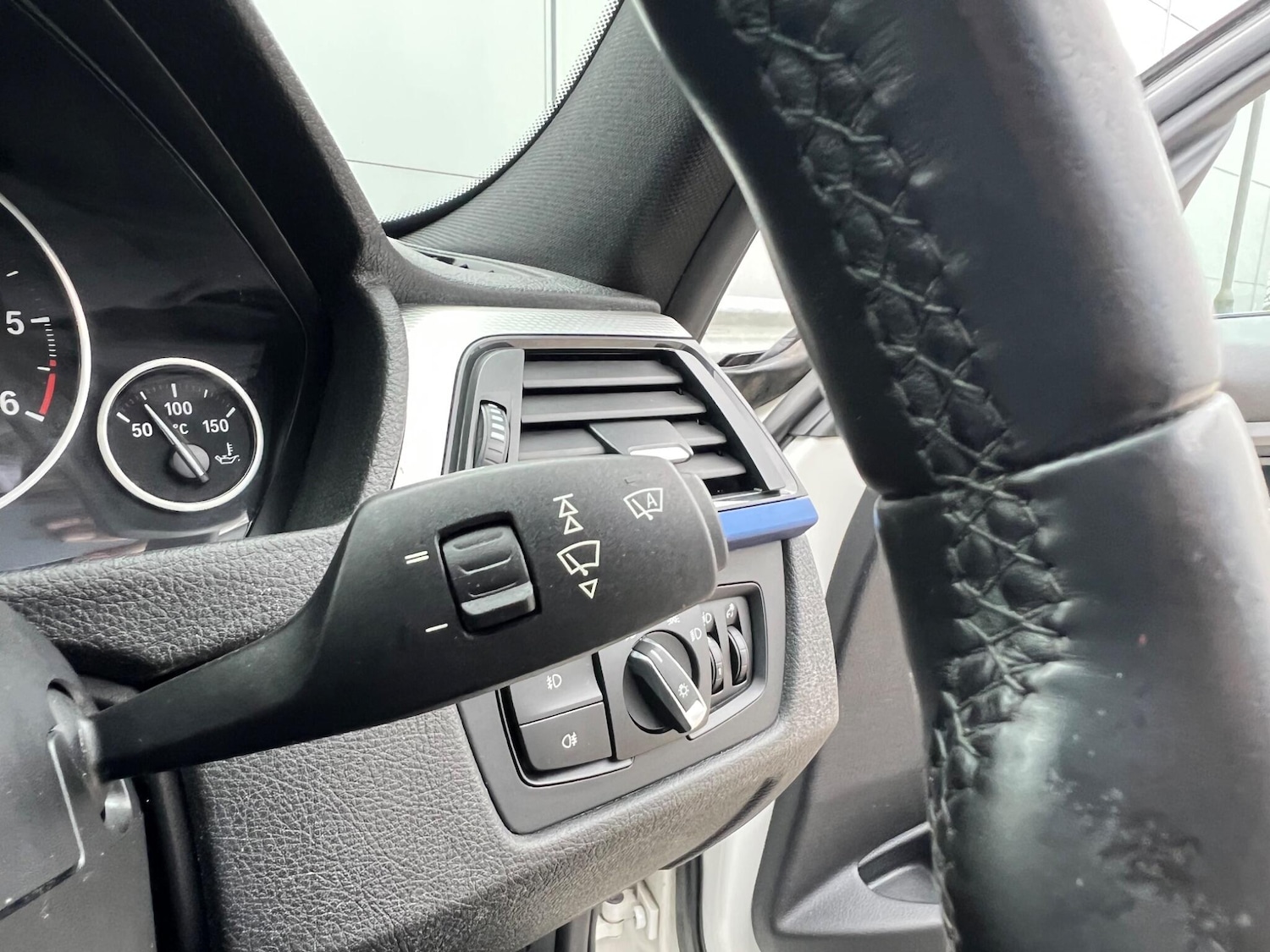 Used BMW 3 Series 2015 for sale - 77793698: Photo 29