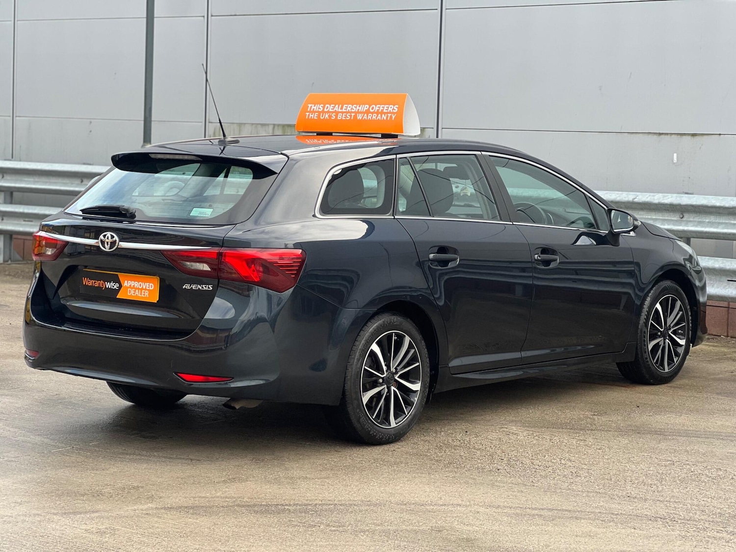 Used Toyota Avensis 2016 for sale - 77396069: Photo 18