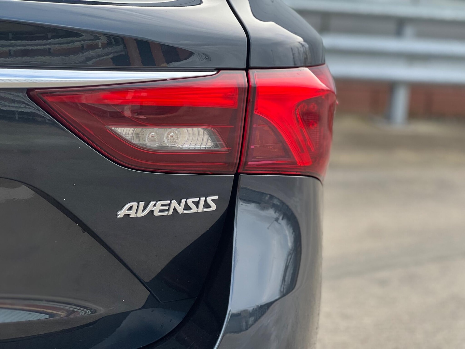 Used Toyota Avensis 2016 for sale - 77396069: Photo 21