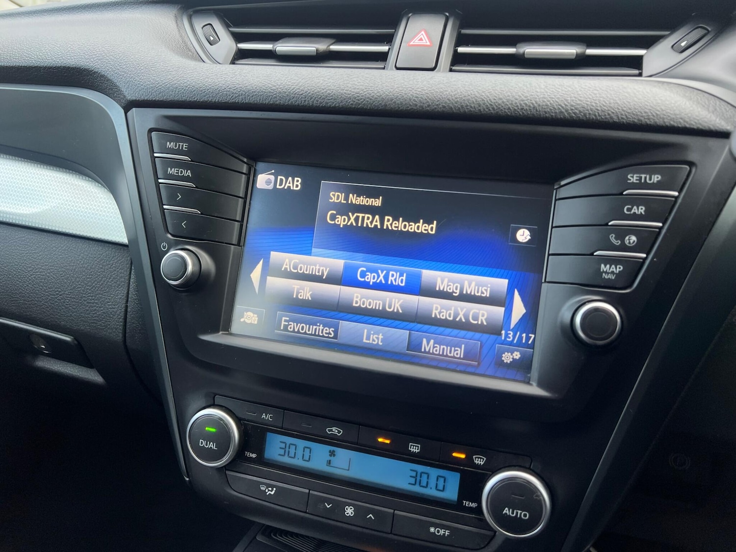 Used Toyota Avensis 2016 for sale - 77396069: Photo 34