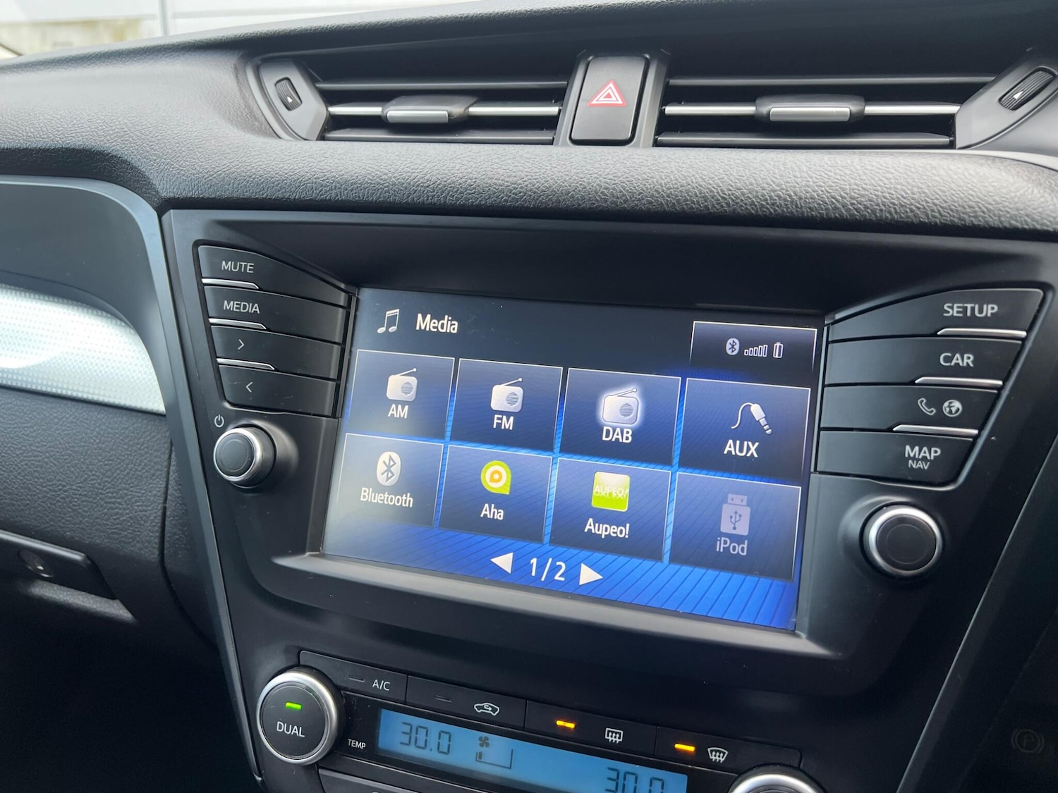 Used Toyota Avensis 2016 for sale - 77396069: Photo 39