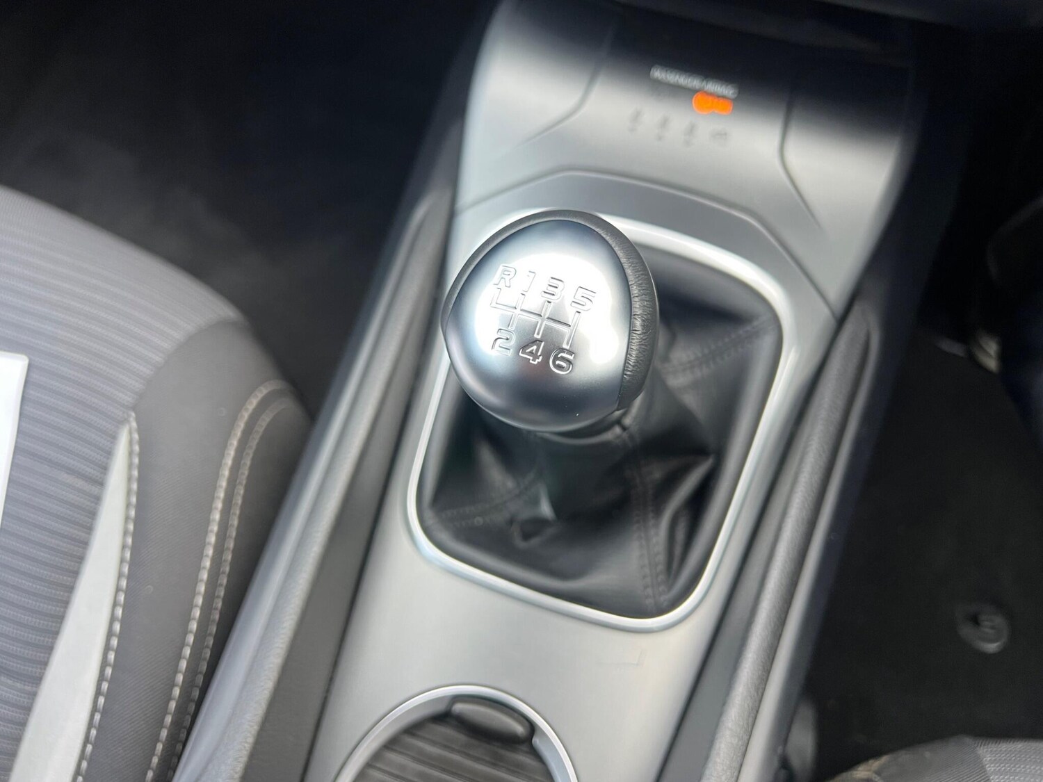 Used Toyota Avensis 2016 for sale - 77396069: Photo 42