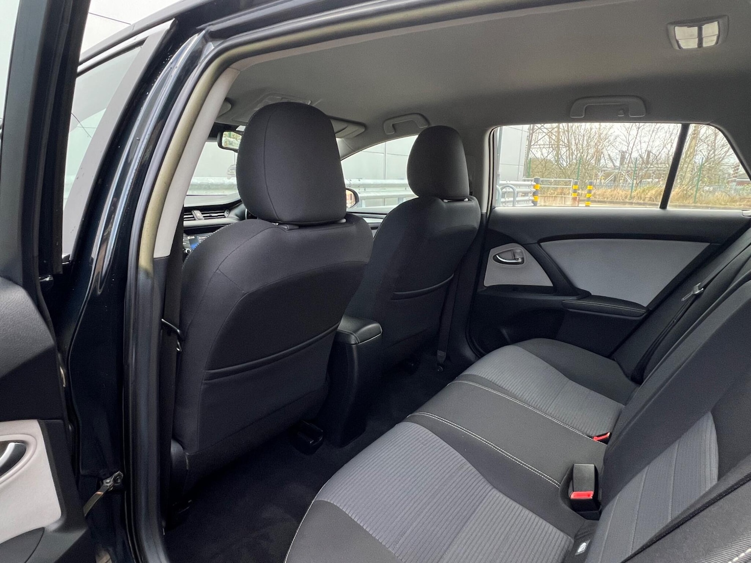 Used Toyota Avensis 2016 for sale - 77396069: Photo 48