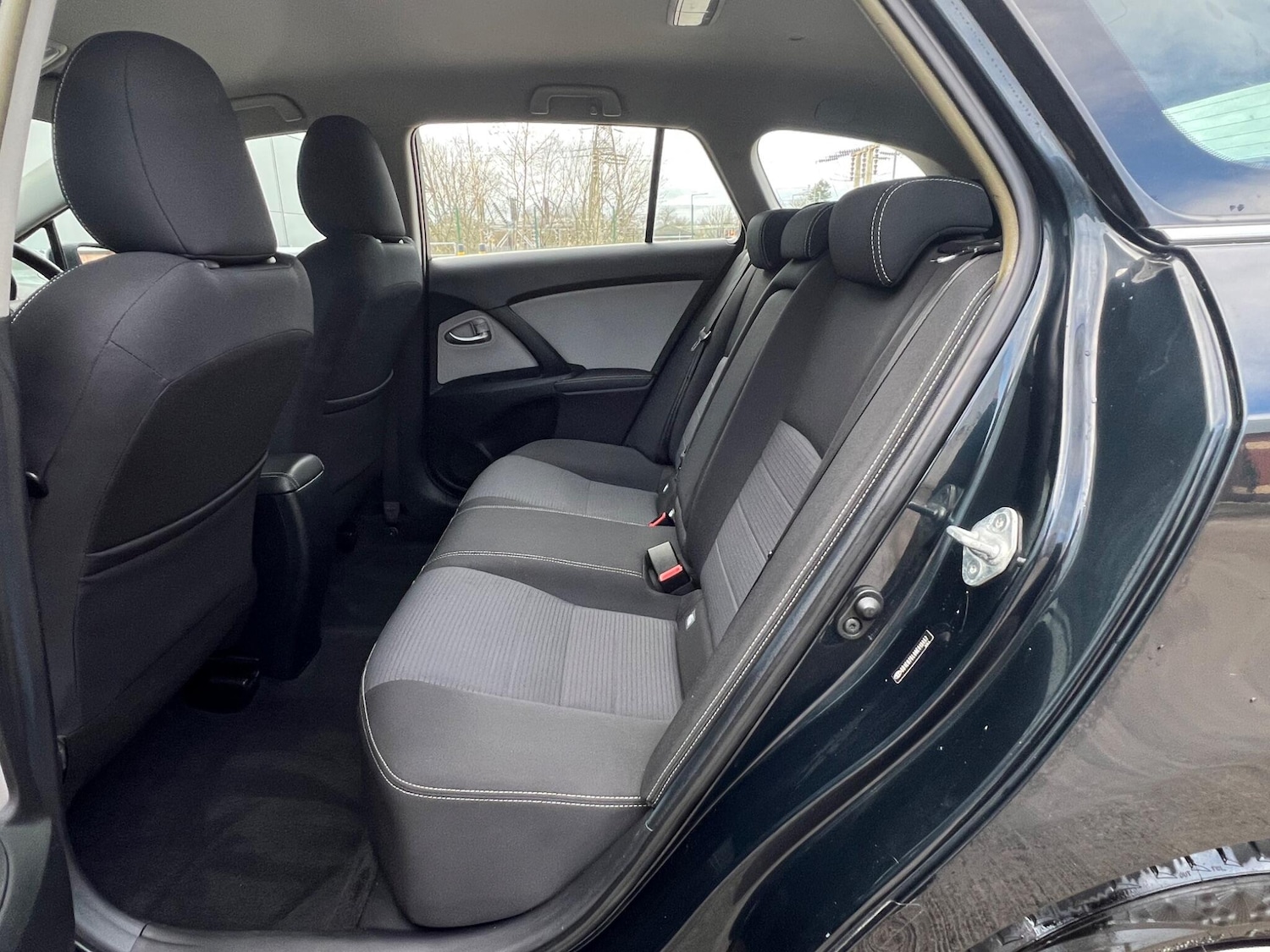 Used Toyota Avensis 2016 for sale - 77396069: Photo 49