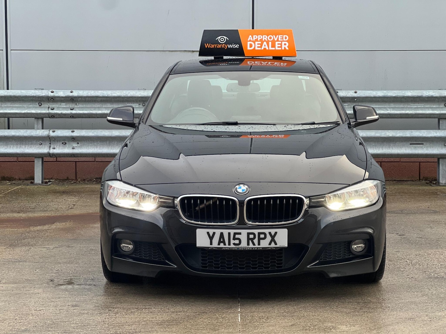 Used BMW 3 Series 2015 for sale - 77395888: Photo 2