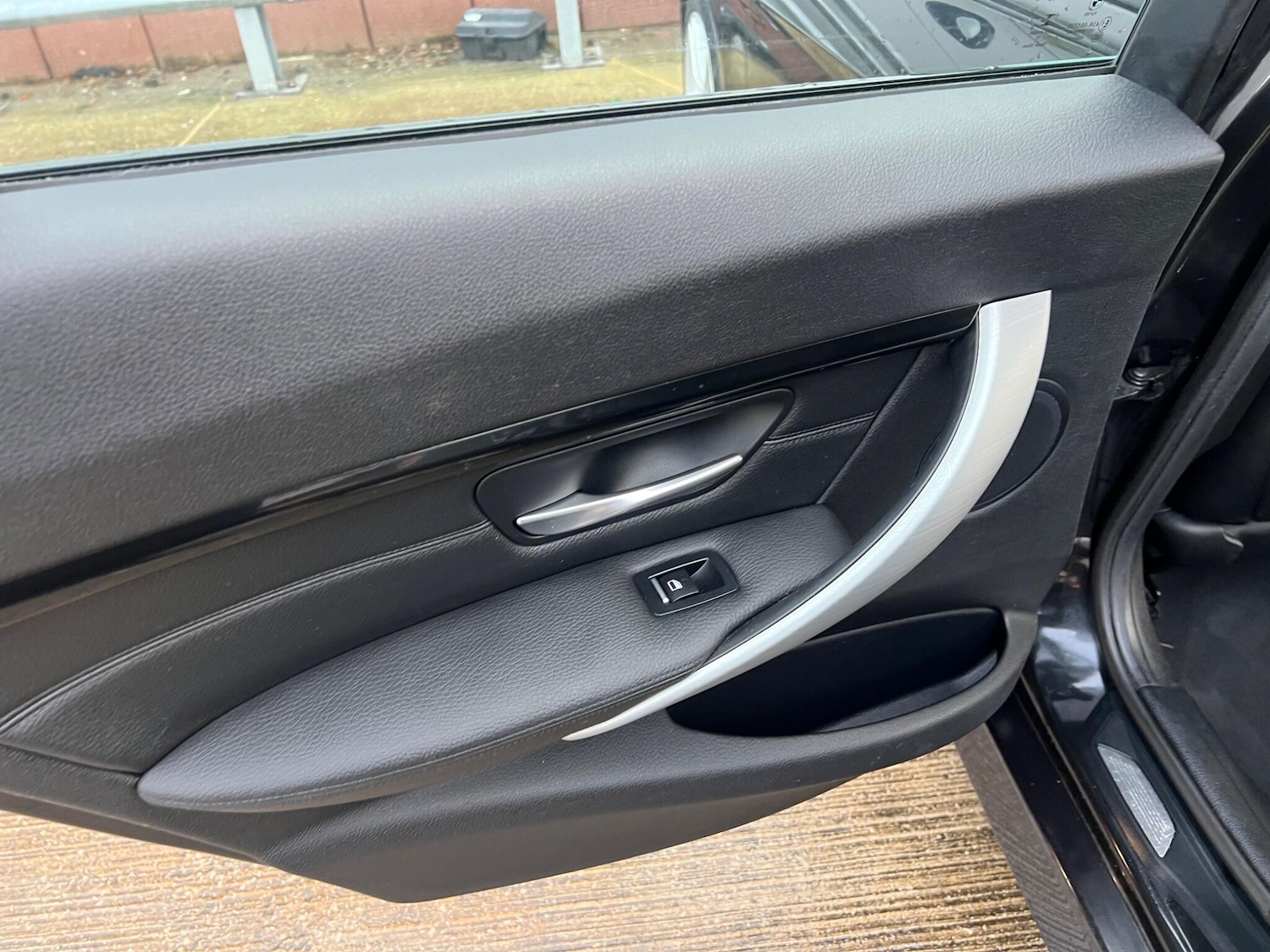 Used BMW 3 Series 2015 for sale - 77395888: Photo 31