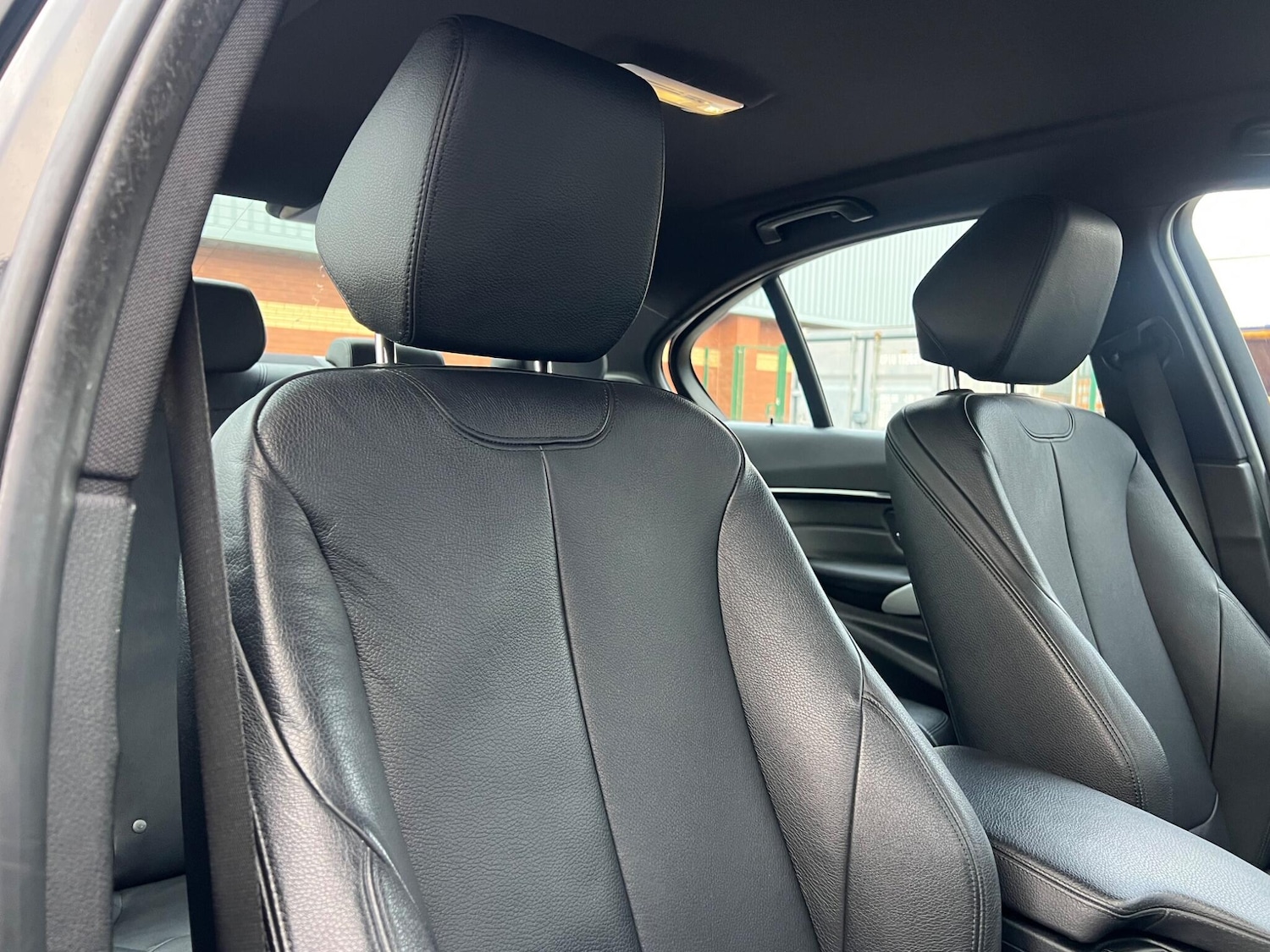 Used BMW 3 Series 2015 for sale - 77395888: Photo 38