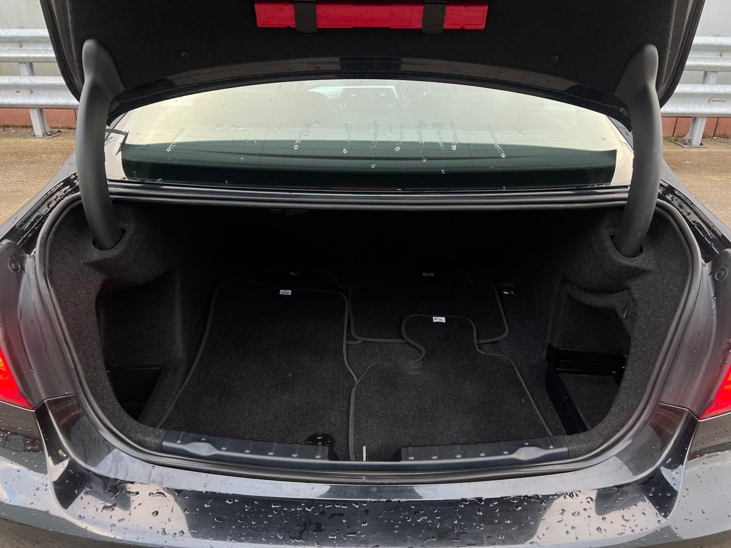 Used BMW 3 Series 2015 for sale - 77395888: Photo 64