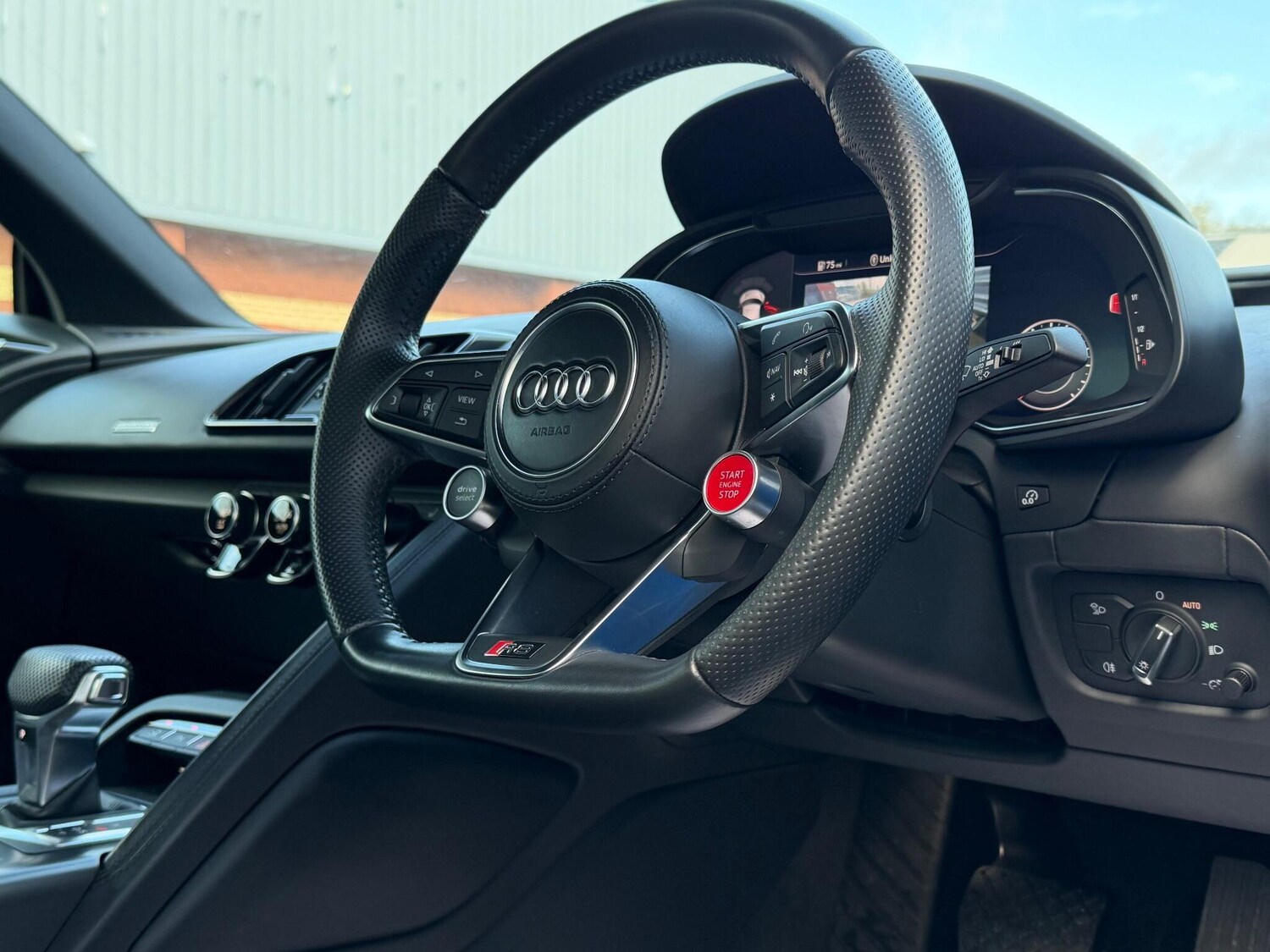 Used Audi R8 for sale - 78136414: Photo 65