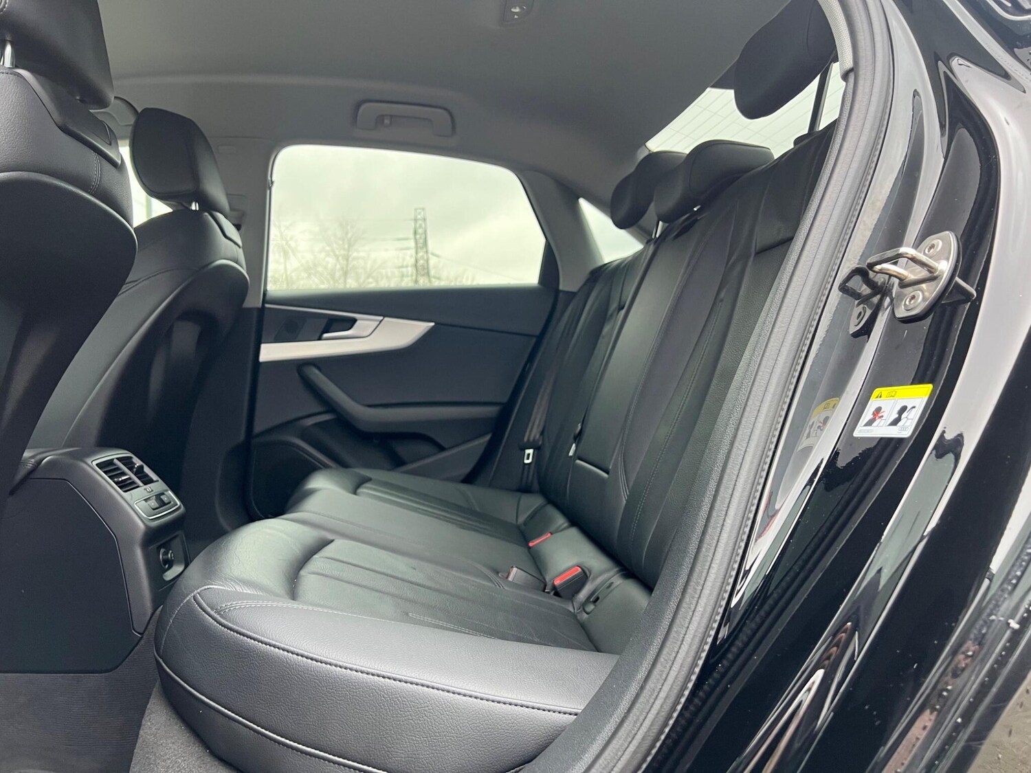 Used Audi A4 2018 for sale - 77496494: Photo 36