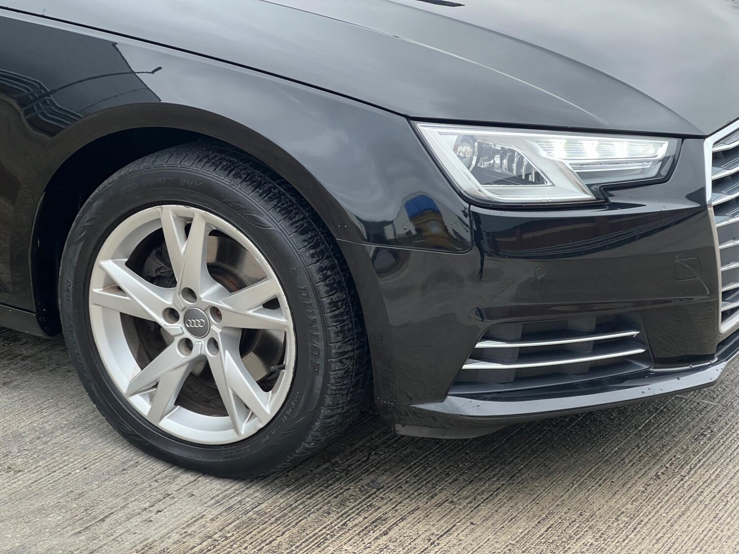 Used Audi A4 2018 for sale - 77496494: Photo 9