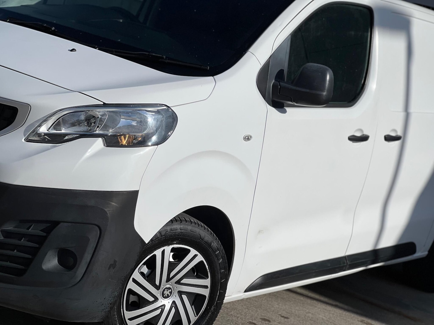 Used Peugeot Expert 2019 for sale - 77909582: Photo 10