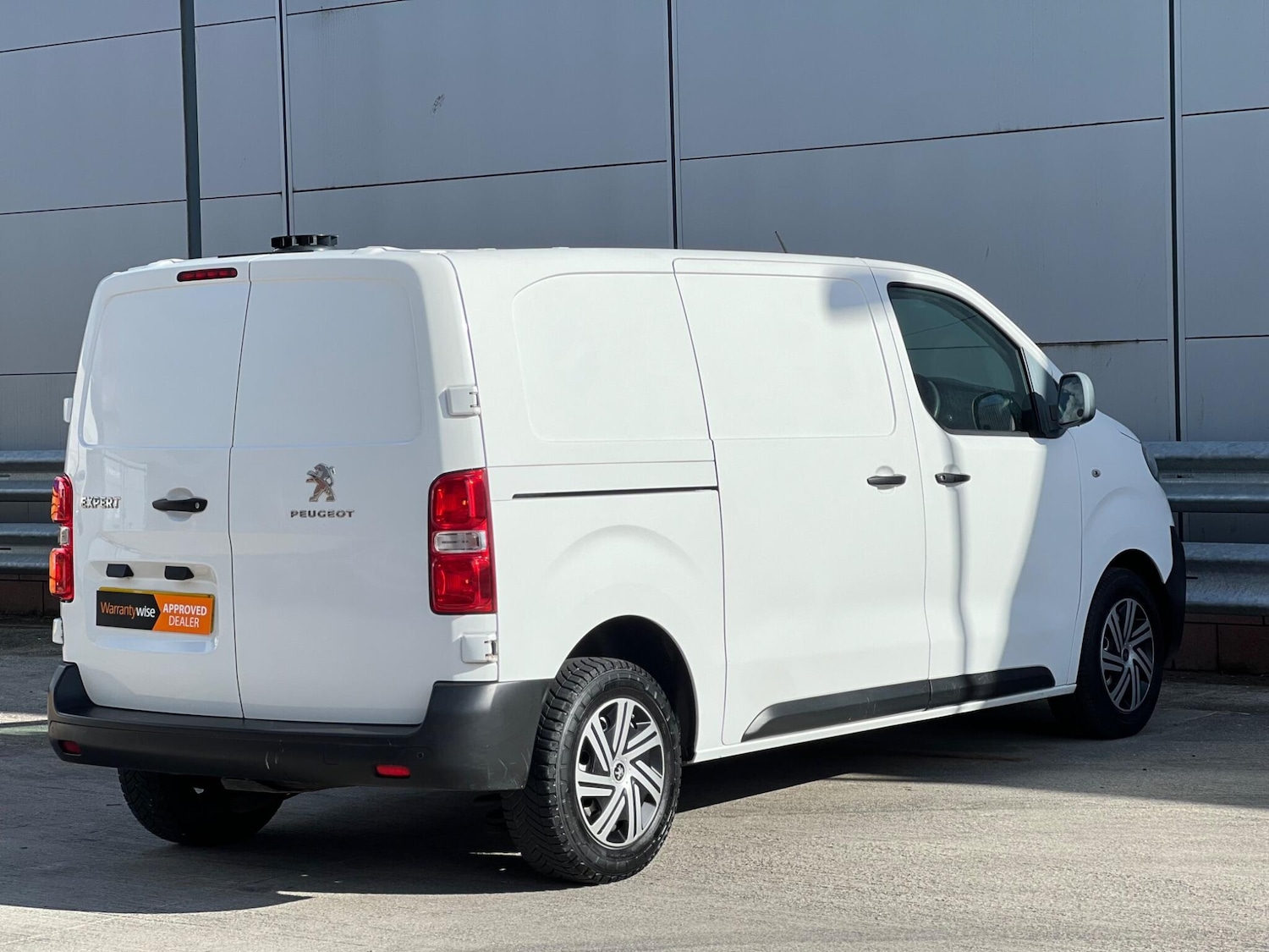 Used Peugeot Expert 2019 for sale - 77909582: Photo 11