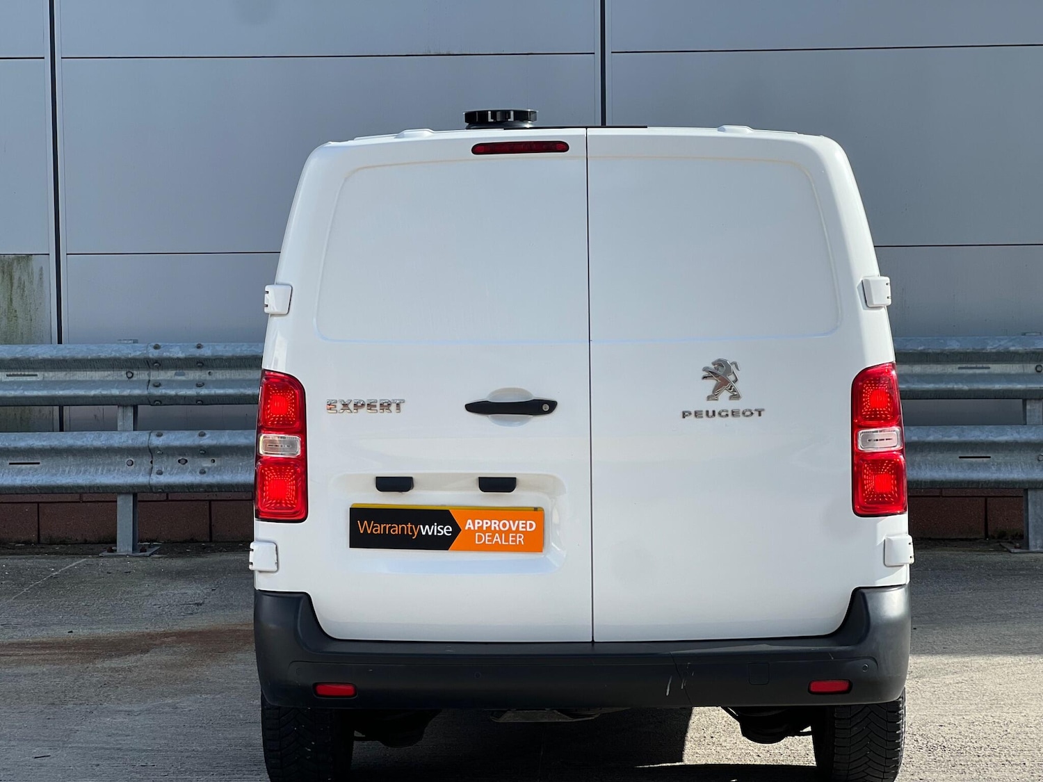 Used Peugeot Expert 2019 for sale - 77909582: Photo 12